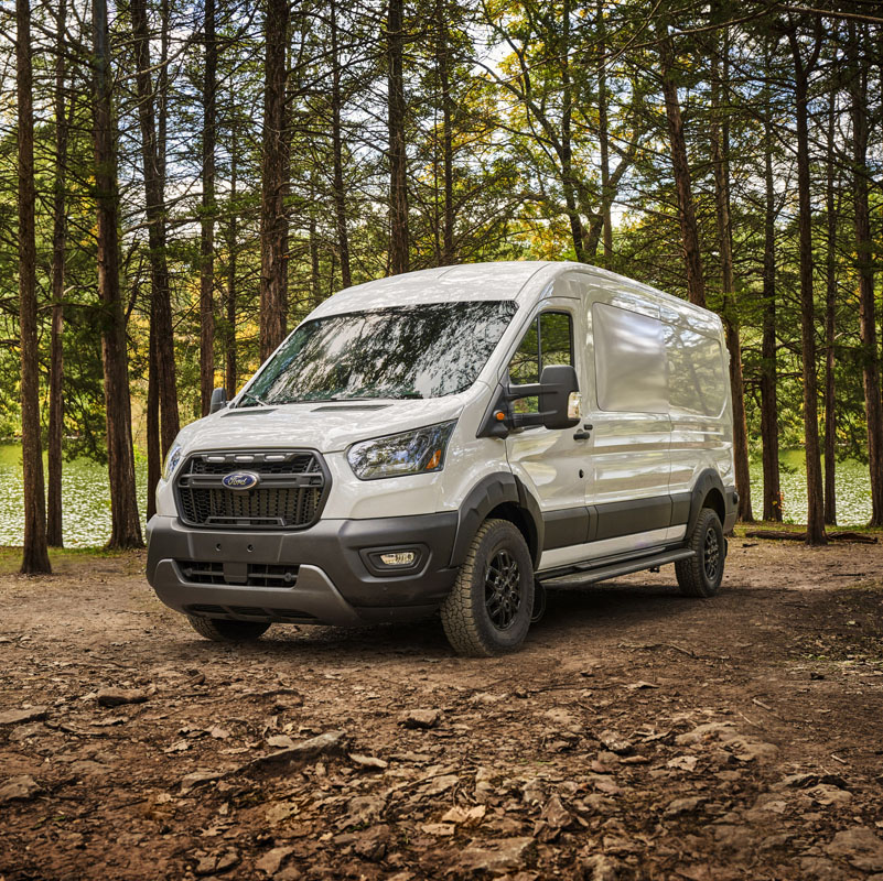 2023 Ford Transit Trail 2 Motor16