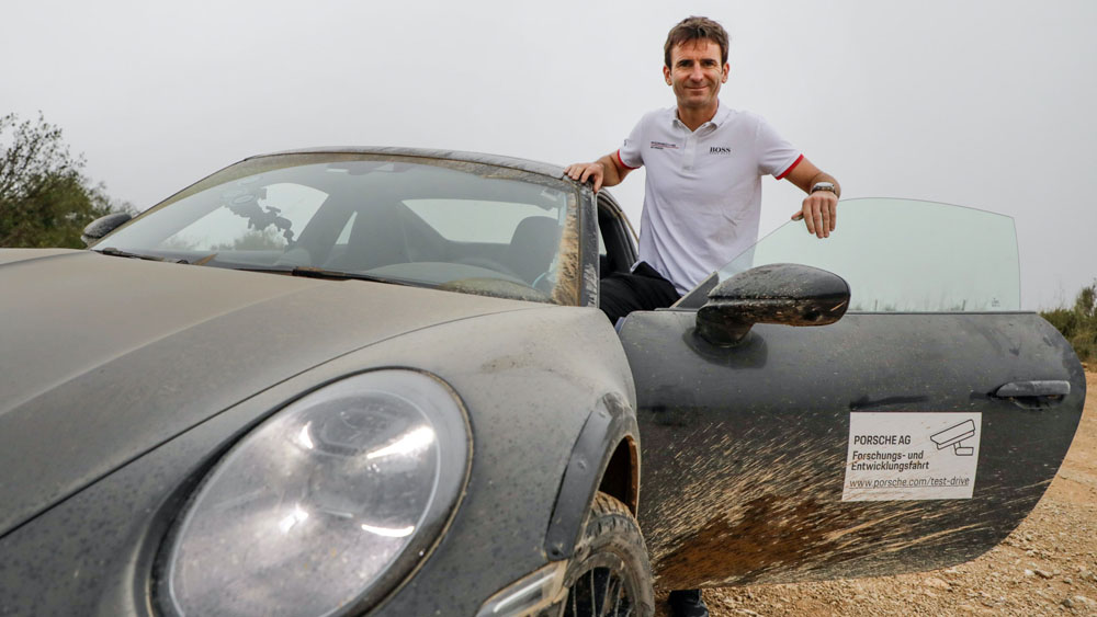 2023 Porsche 911 Dakar 10 Motor16