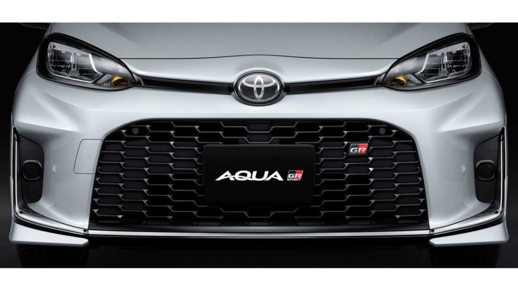 2023 toyota aqua gr sport 3 Motor16