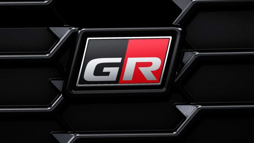 2023 toyota aqua gr sport 7 Motor16