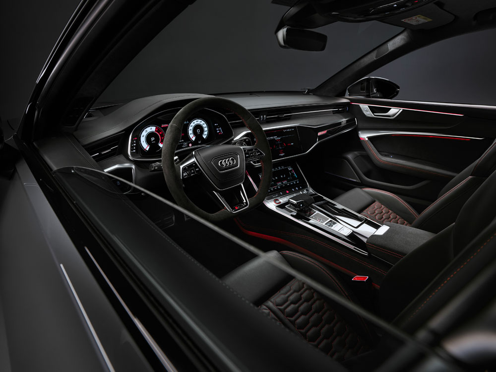 AUDI RS6 AVANT PERFORMANCE 13 Motor16