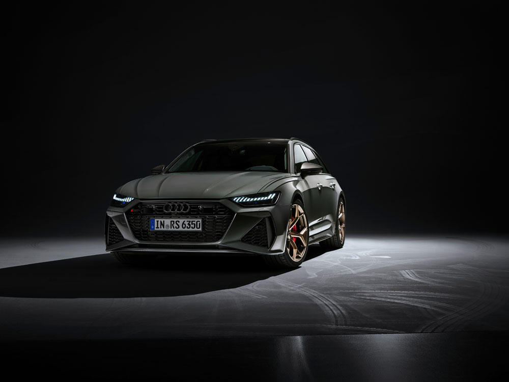 AUDI RS6 AVANT PERFORMANCE 16 Motor16