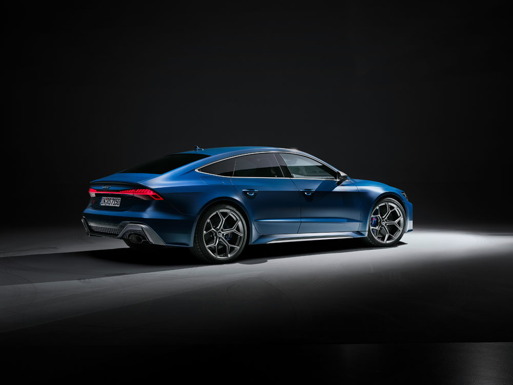 AUDI RS7 PERFORMANCE 21 Motor16