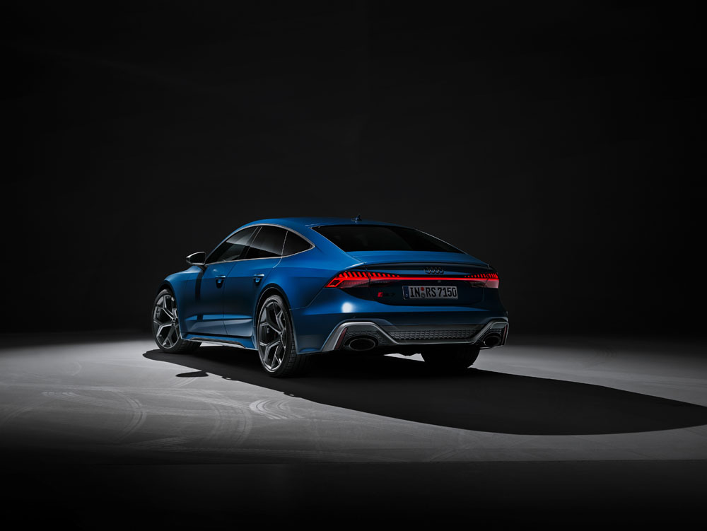 AUDI RS7 PERFORMANCE 23 Motor16