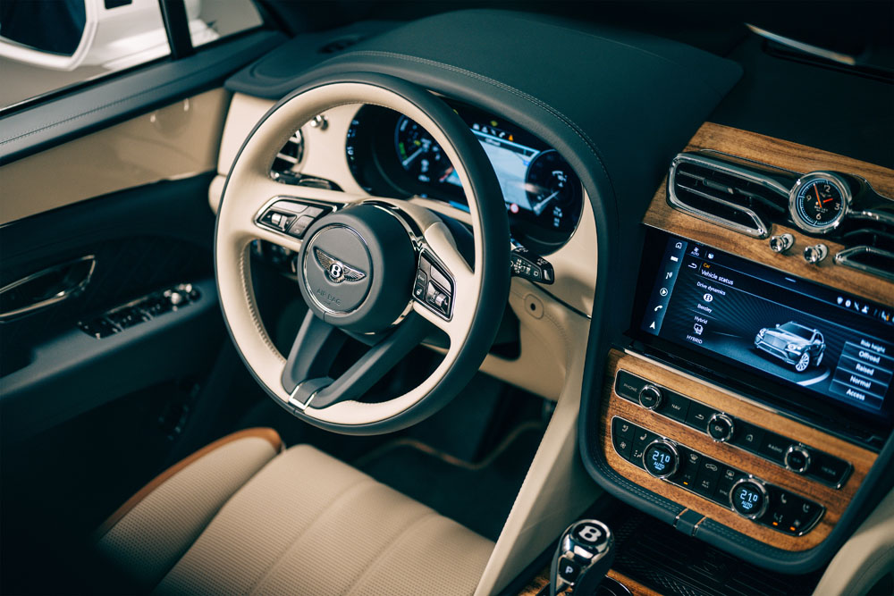 Bentayga Odyssean 2 Motor16 4 1 Motor16