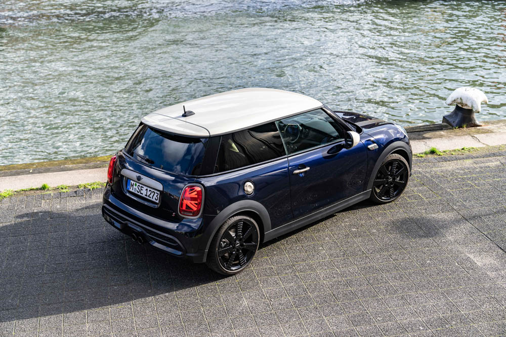Mini Cooper S Resolute Edition 14 Motor16