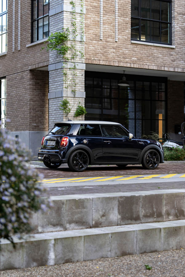Mini Cooper S Resolute Edition 24 Motor16