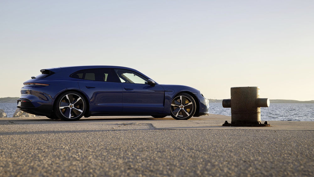Porsche Taycan 27 Motor16