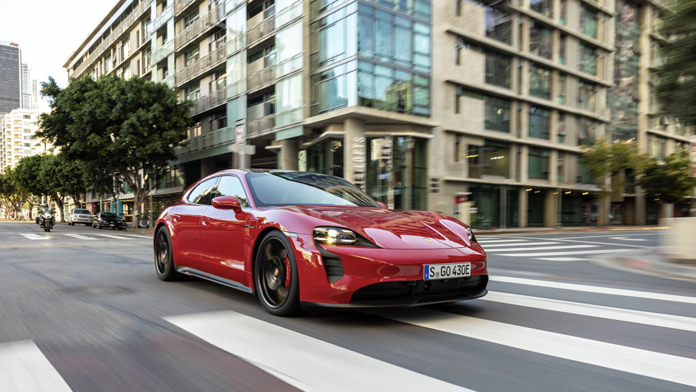 Porsche Taycan 34 Motor16