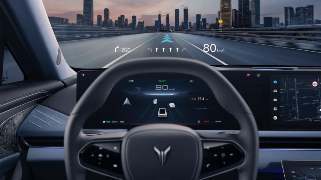 2022 voyah ev sedan 12 Motor16