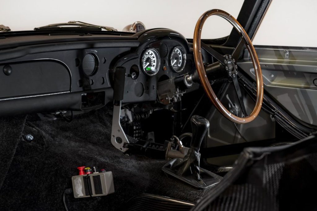 Aston Martin Auction 3 Motor16