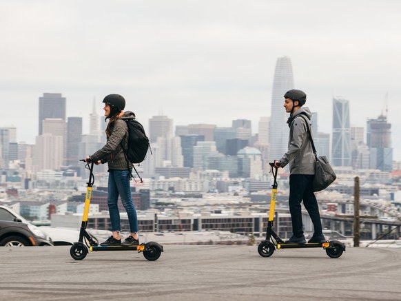 Los patinetes eléctricos que se apagan al pisar la acera ya son realidad en  España