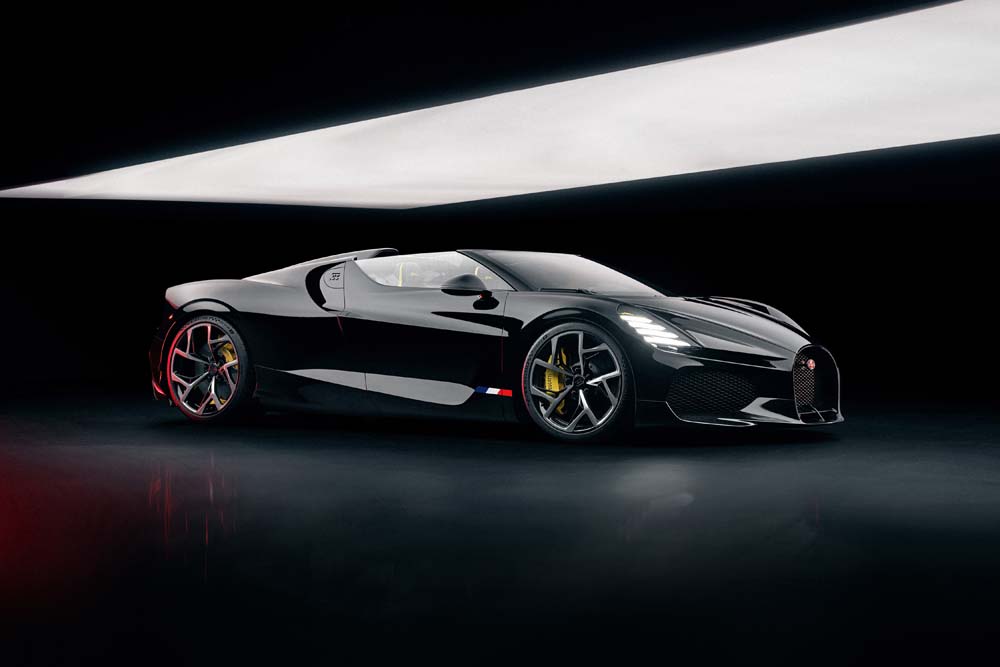 01BUGATTI Review 2022 W16Mistral Motor16