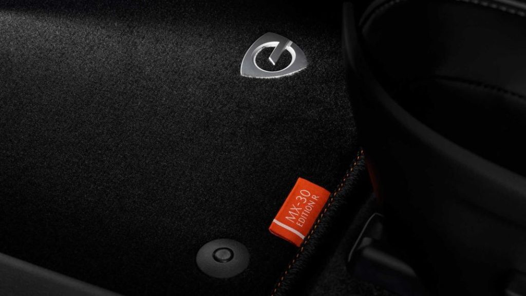 2023 mazda mx 30 e skyactiv r ev 16 Motor16