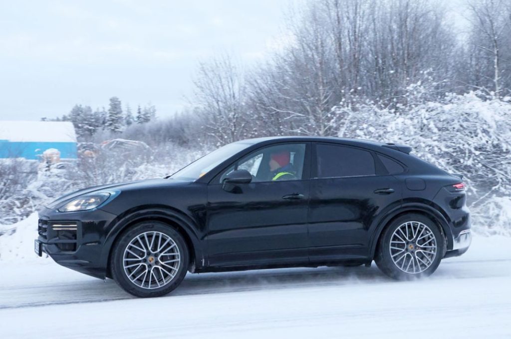 Porsche Cayenne Coupe fl 7 Motor16