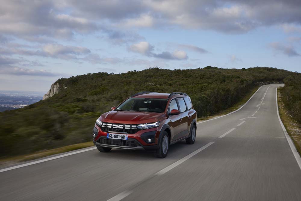 Dacia Jogger HYBRID 24 Motor16