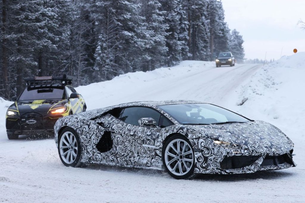 Lamborghini 8 Motor16
