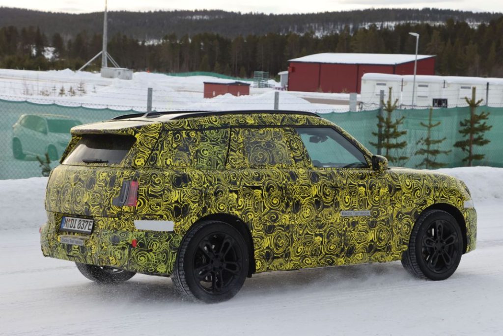 MINI Countryman EV 11 Motor16