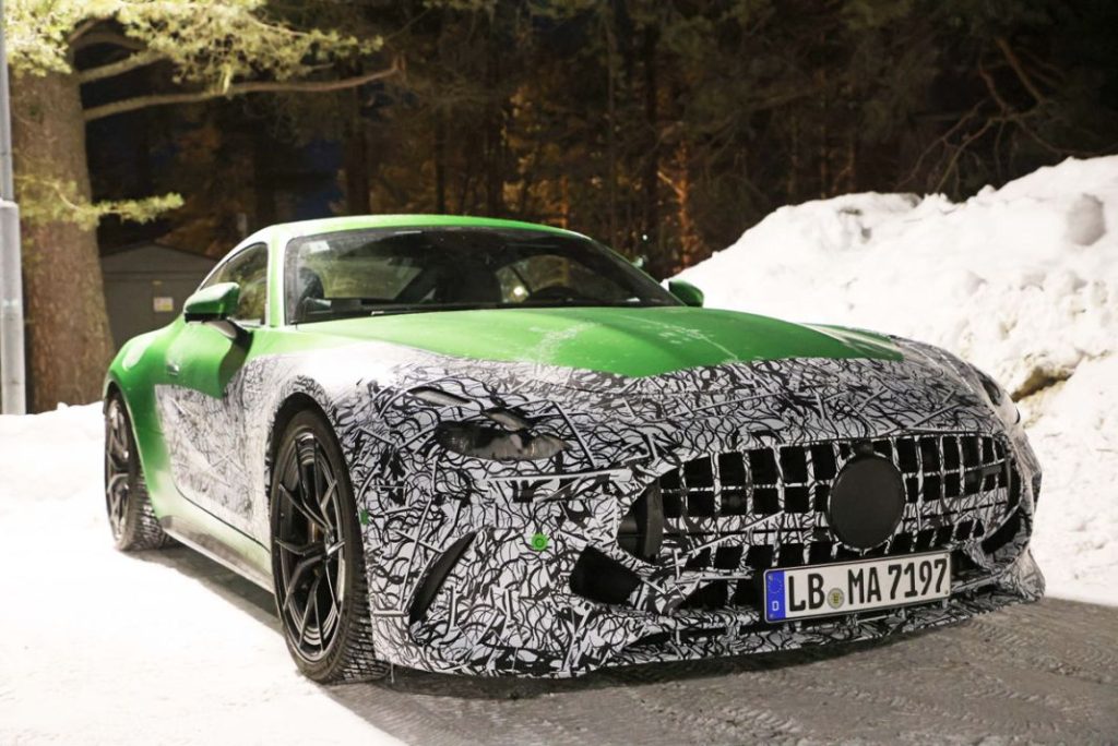 Mercedes AMG GT 1 Motor16