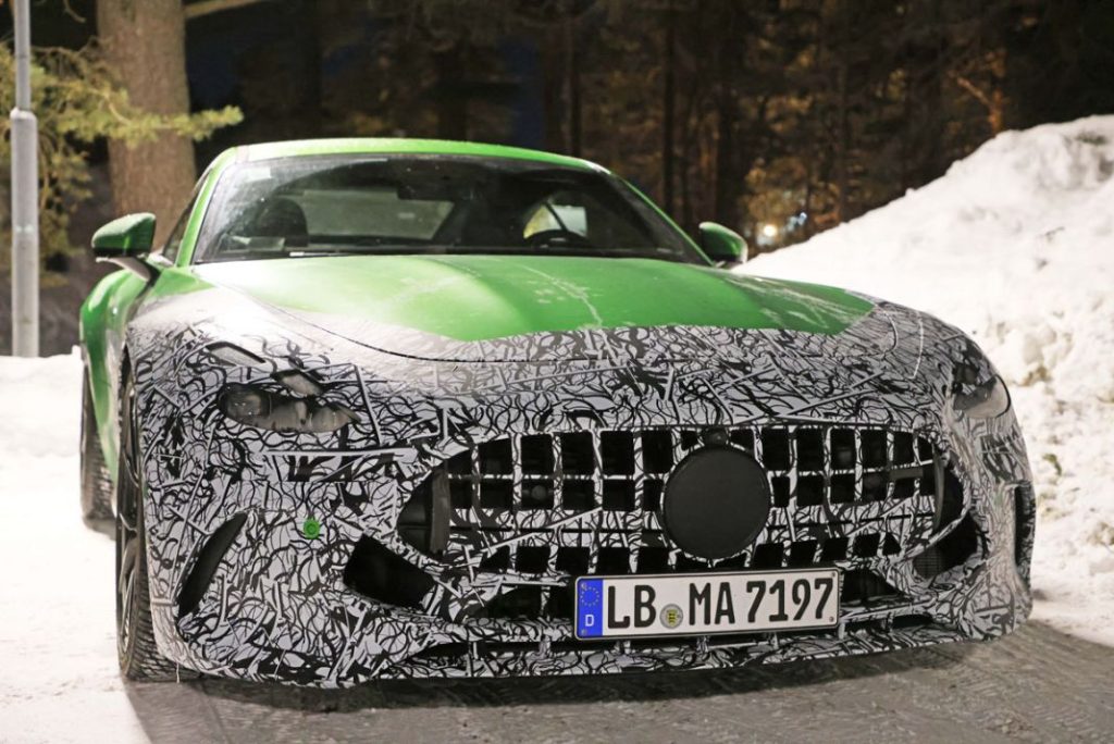 Mercedes AMG GT 4 Motor16