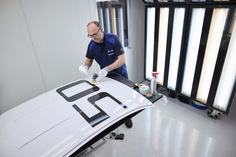 Pintura BMW 3.0 CSL 10 1 Motor16