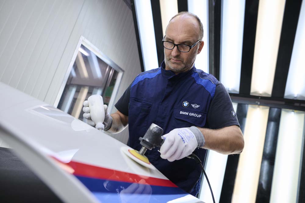Pintura BMW 3.0 CSL 8 Motor16