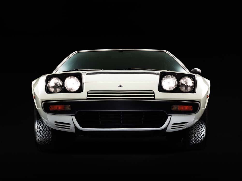 20065 MaseratiKhamsin Motor16