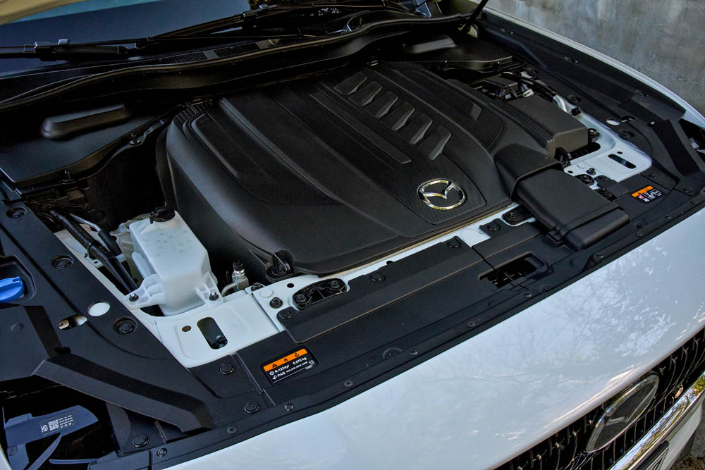 2022 mazda cx 60 barcelona rw det 8 highres Motor16