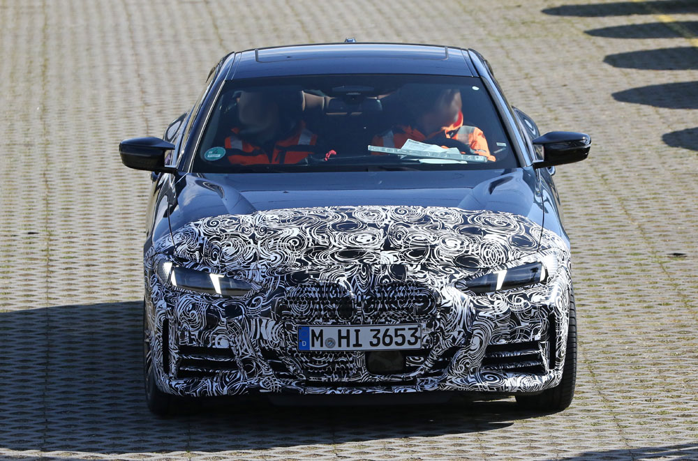 BMW M440i Coupe facelift 12 Motor16