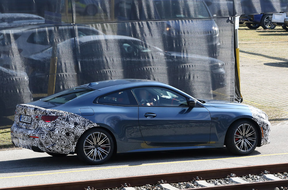 BMW M440i Coupe facelift 16 Motor16