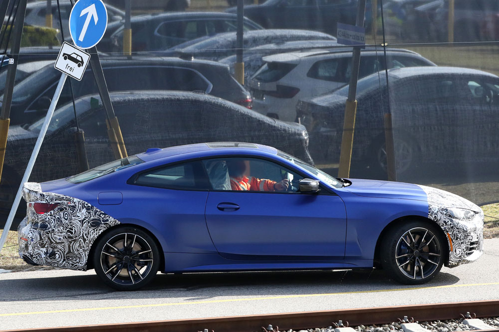 BMW M440i Coupe facelift 6 Motor16