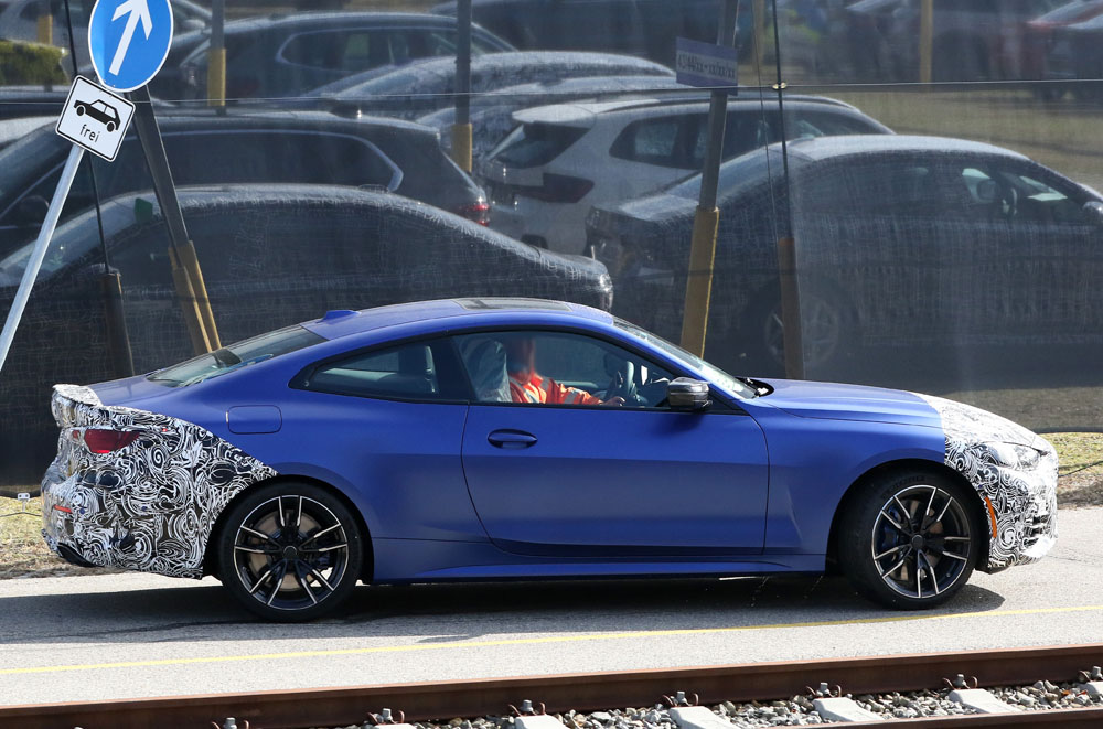 BMW M440i Coupe facelift 7 Motor16