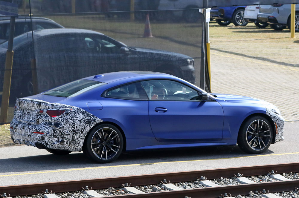 BMW M440i Coupe facelift 8 Motor16