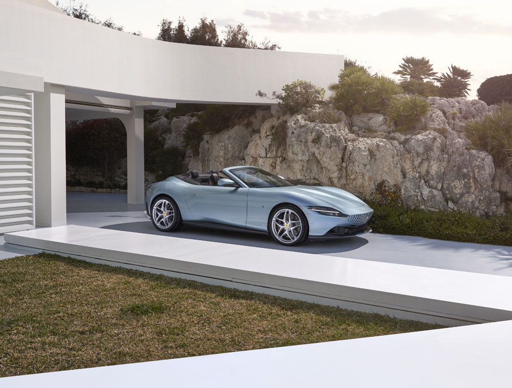 Ferrari Roma Spider 2 Motor16