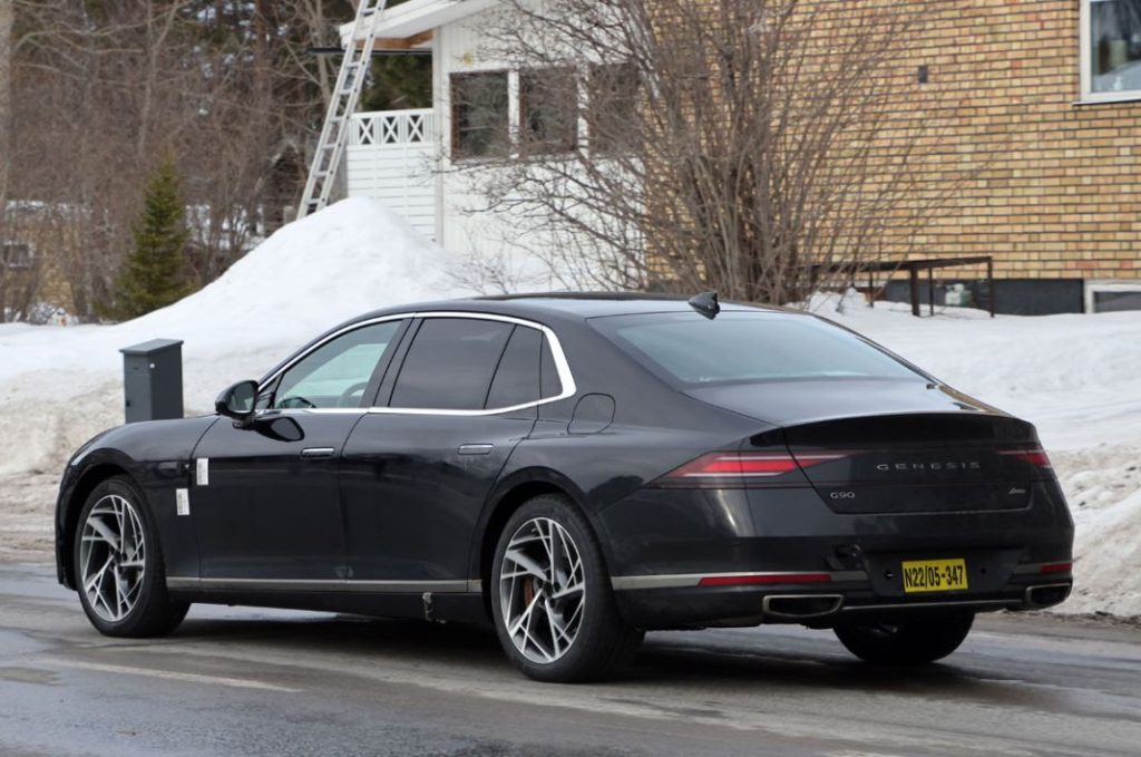 Genesis G90 LIDAR testing 10 Motor16