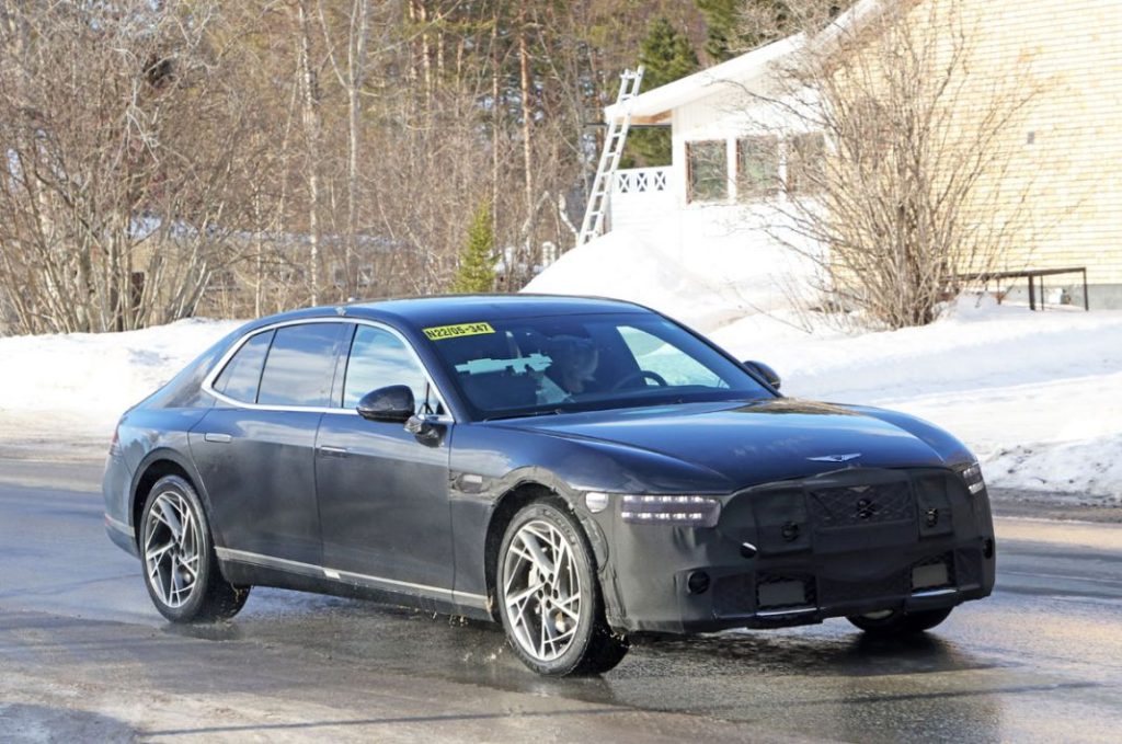 Genesis G90 LIDAR testing 13 Motor16