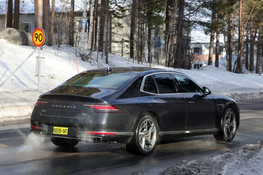 Genesis G90 LIDAR testing 18 Motor16