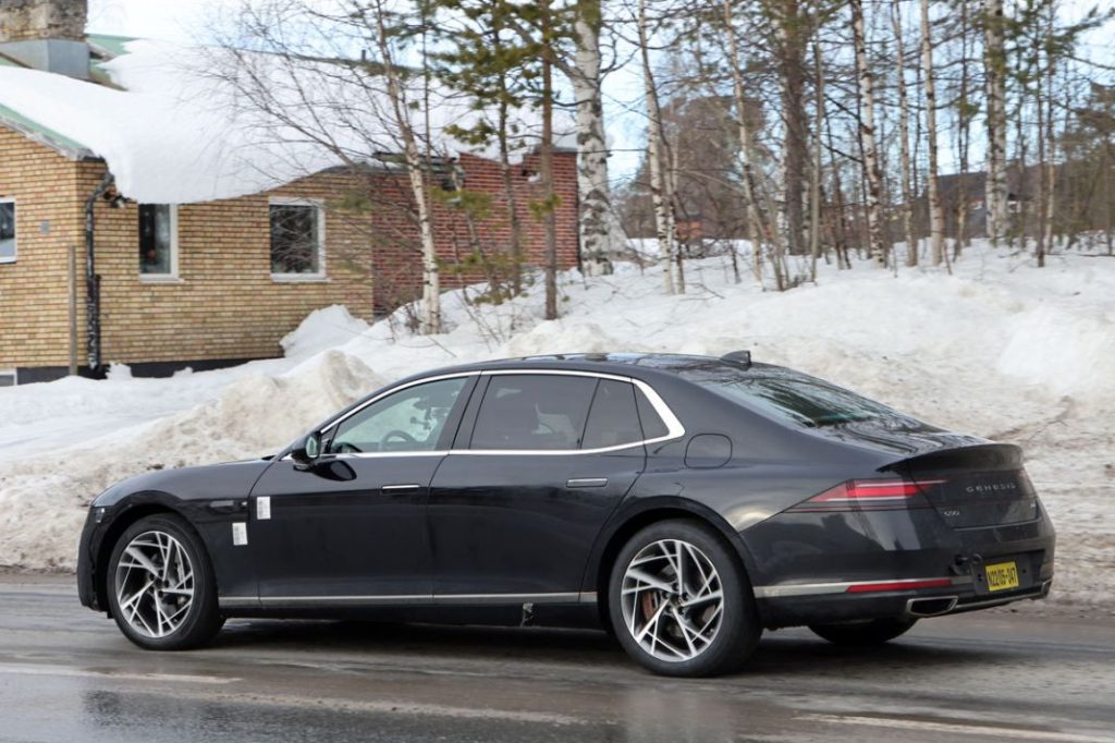 Genesis G90 LIDAR testing 9 Motor16