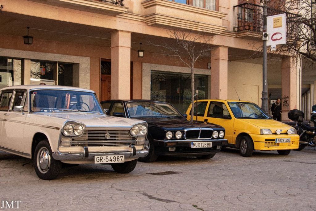 SEAT 1500 Familiar