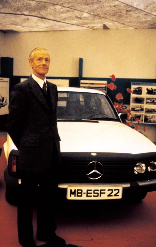 Mercedes EFS 1 Motor16