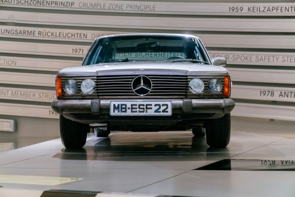 Mercedes EFS 2 Motor16