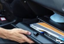 Llega una nueva multa en abril: la DGT empezará a sancionarte si no llevas esto en el coche