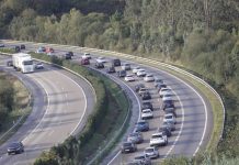 La tecnología que implantará la DGT en las carreteras y que lo cambiará todo. Estate atento