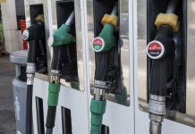 El dineral que Repsol, Cepsa, Galp, BP y otras petroleras ganaron con el descuento de los 20 céntimos