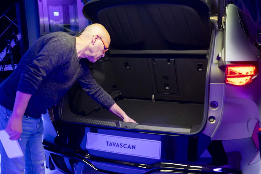 CUPRA Tavascan.