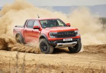 Al Ford Ranger Raptor no le da envidia su hermano mayor: el F-150 Raptor R