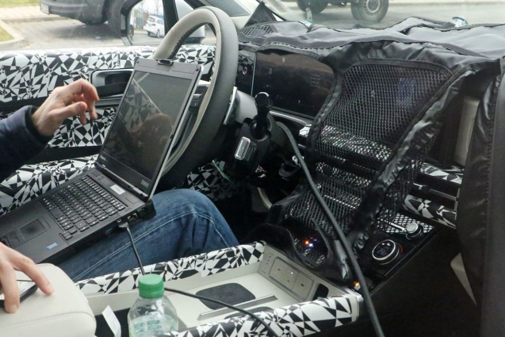 Hyundai Santa Fe 2 Motor16