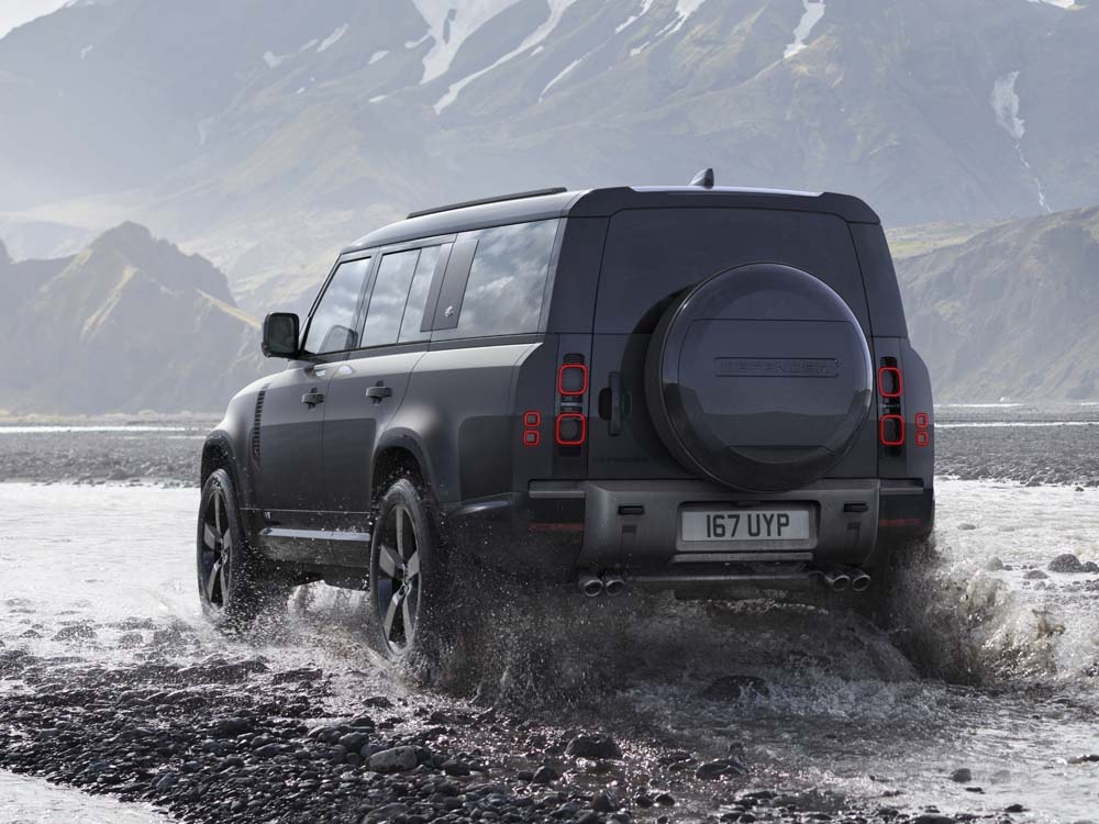Land Rover Defender V8 2 1 Motor16
