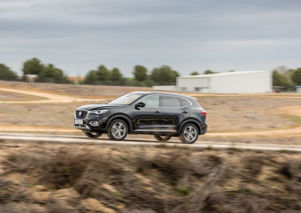 MG HS prueba 13 Motor16