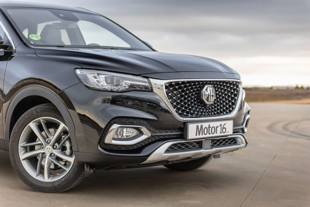 MG HS Luxury AT 2023: Prueba de este SUV barato muy equipado